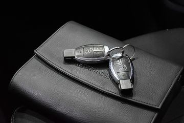 Voertuigafbeelding 17