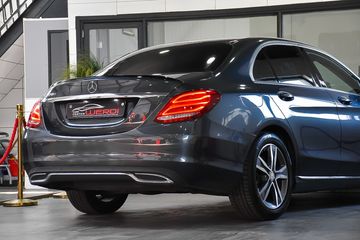 Voertuigafbeelding 5