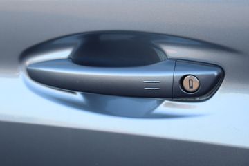 Voertuigafbeelding 11