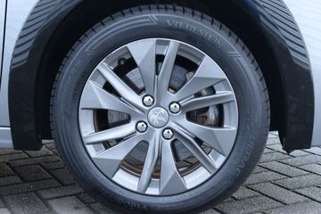 Voertuigafbeelding 12