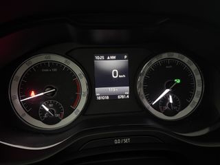 Voertuigafbeelding 24