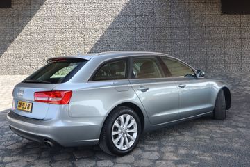 Voertuigafbeelding 5