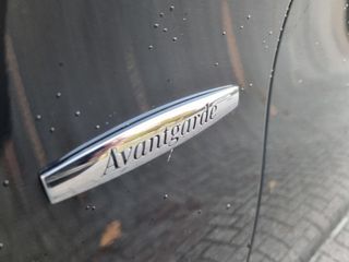 Voertuigafbeelding 12