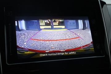 Voertuigafbeelding 8