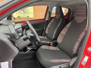 Voertuigafbeelding 8