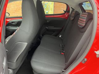 Voertuigafbeelding 9