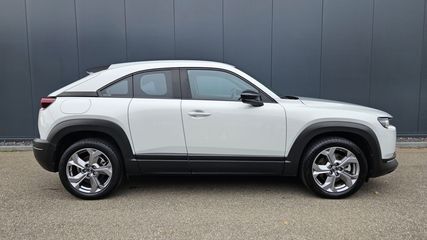 Voertuigafbeelding 2