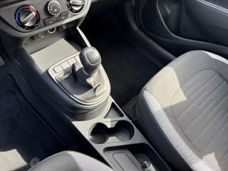 Voertuigafbeelding 17