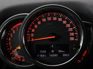 Voertuigafbeelding 26