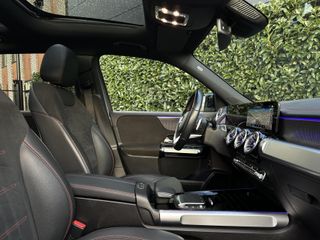 Voertuigafbeelding 32