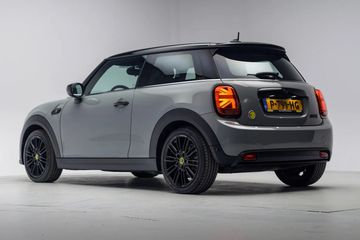 Voertuigafbeelding 2