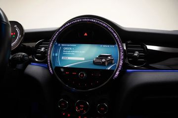 Voertuigafbeelding 24