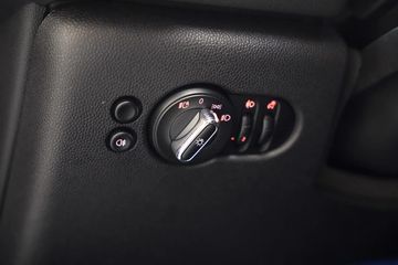 Voertuigafbeelding 27