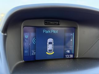 Voertuigafbeelding 12