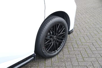 Voertuigafbeelding 5