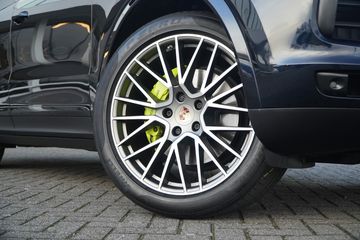 Voertuigafbeelding 21