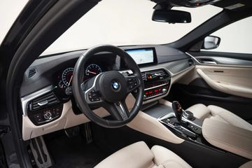 Voertuigafbeelding 17