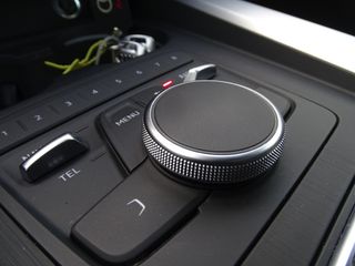 Voertuigafbeelding 26