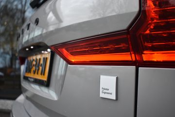 Voertuigafbeelding 18