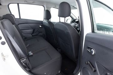 Voertuigafbeelding 6