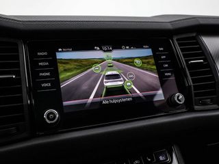 Voertuigafbeelding 8