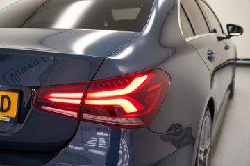 Voertuigafbeelding 37