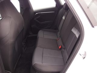 Voertuigafbeelding 40