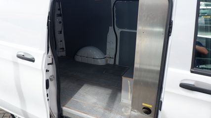 Voertuigafbeelding 5