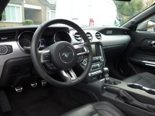 Voertuigafbeelding 4