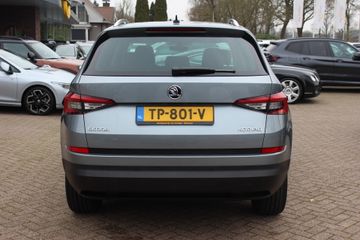 Voertuigafbeelding 13