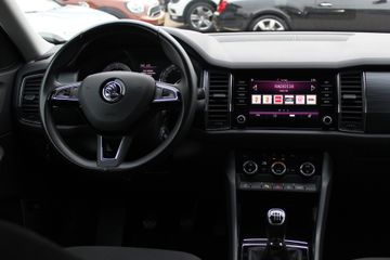 Voertuigafbeelding 8