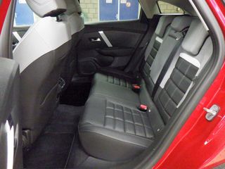 Voertuigafbeelding 7