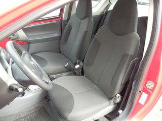 Voertuigafbeelding 6