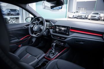 Voertuigafbeelding 17