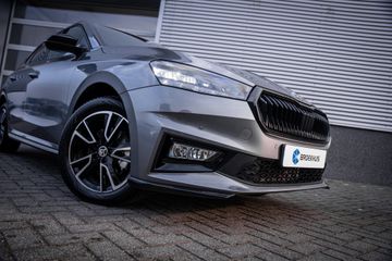 Voertuigafbeelding 6