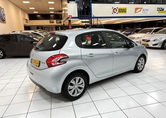 Voertuigafbeelding 13