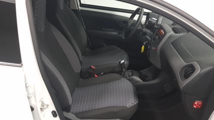 Voertuigafbeelding 11