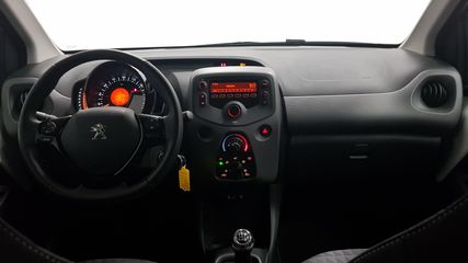 Voertuigafbeelding 13