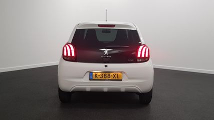 Voertuigafbeelding 5