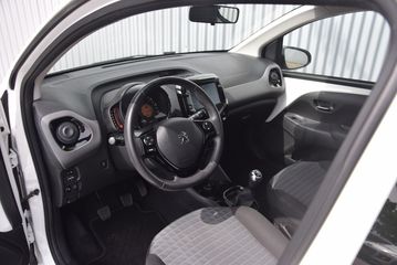 Voertuigafbeelding 6