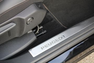 Voertuigafbeelding 14