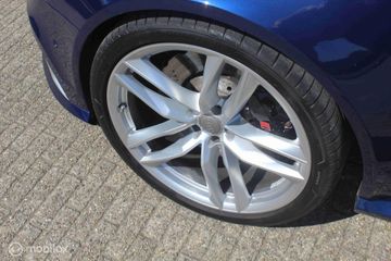 Voertuigafbeelding 28