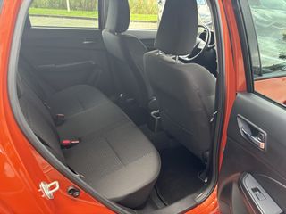 Voertuigafbeelding 7