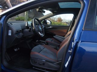 Voertuigafbeelding 2