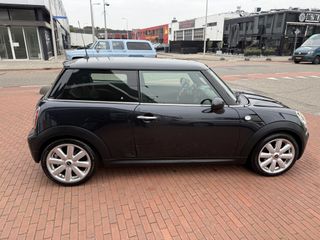 Voertuigafbeelding 52