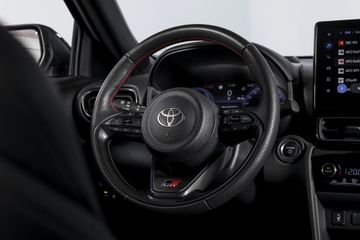 Voertuigafbeelding 8