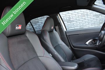 Voertuigafbeelding 6