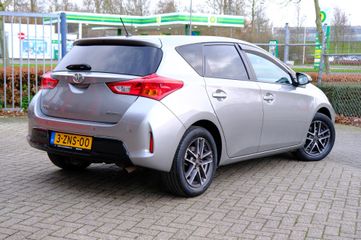 Voertuigafbeelding 2