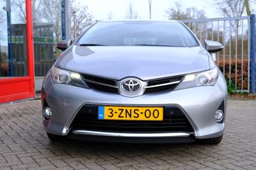 Voertuigafbeelding 6