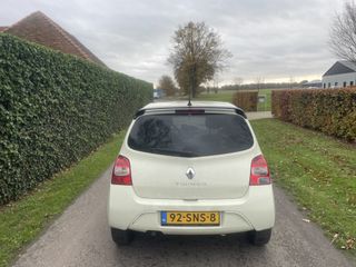 Voertuigafbeelding 3